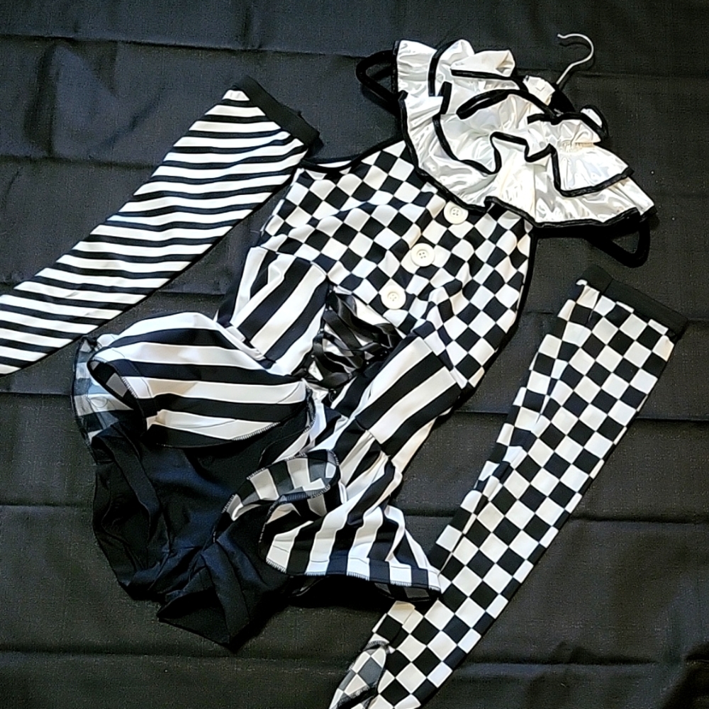 Wiseman dance costume